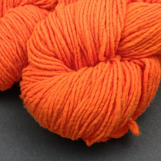 Achtung Achtung - Snowy Owl Worsted