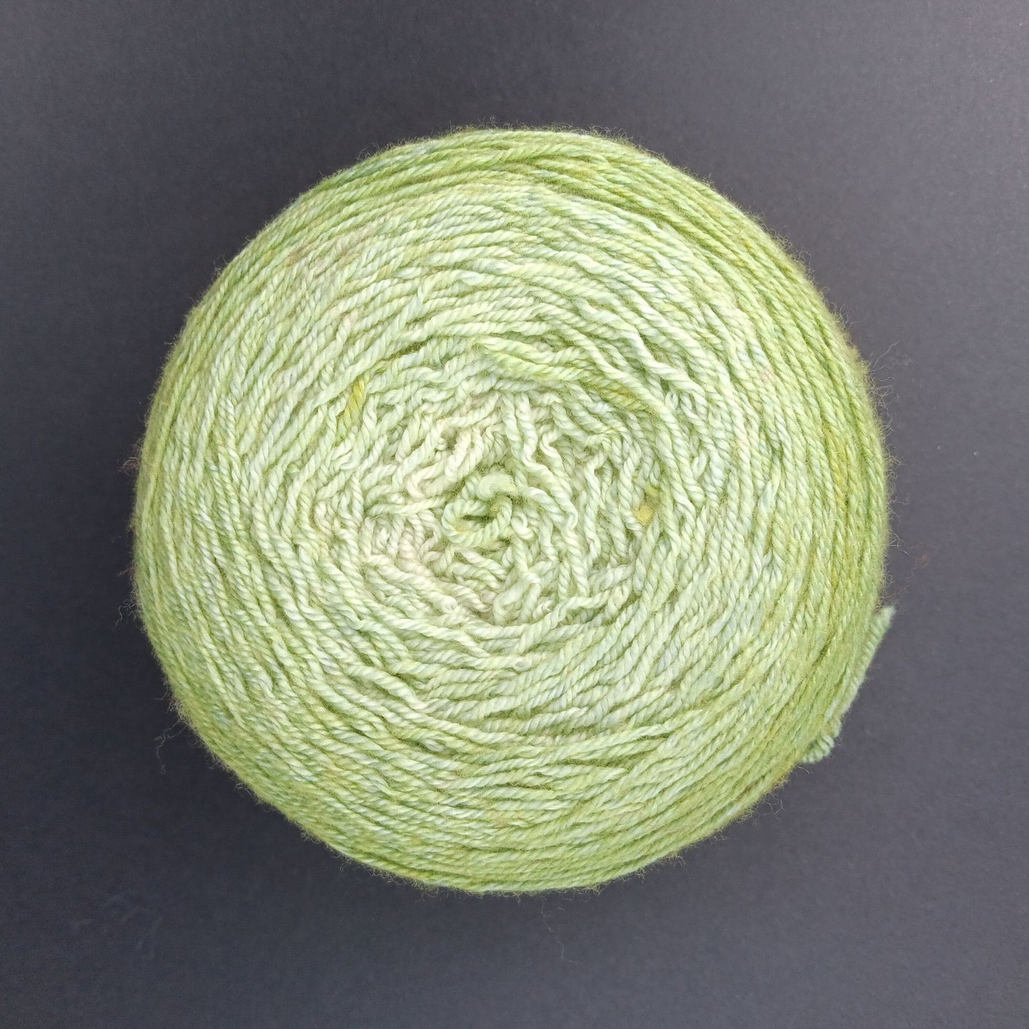 Dégradé arc-en-ciel - 720 mètres - Stellar's Jay MCN Fingering - Prêt à être expédié