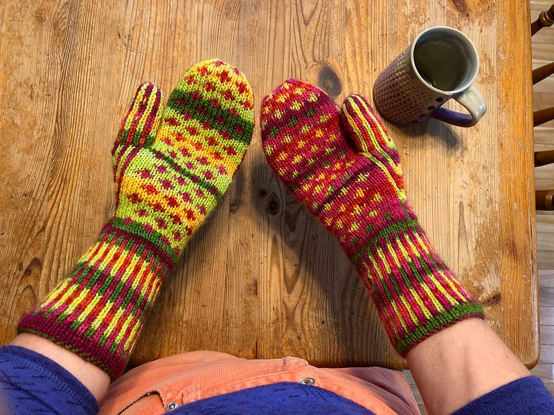 Adventure Mittens by Lucy Neatby - Digital Pattern
