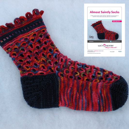 Chaussettes Almost Saintly de Lucy Neatby | Patron numérique