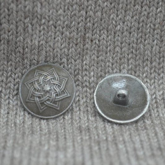 Darkened Carved Flower pattern metal shank buttons in a zinc based alloy, dark antique silver 20mm 6/8"