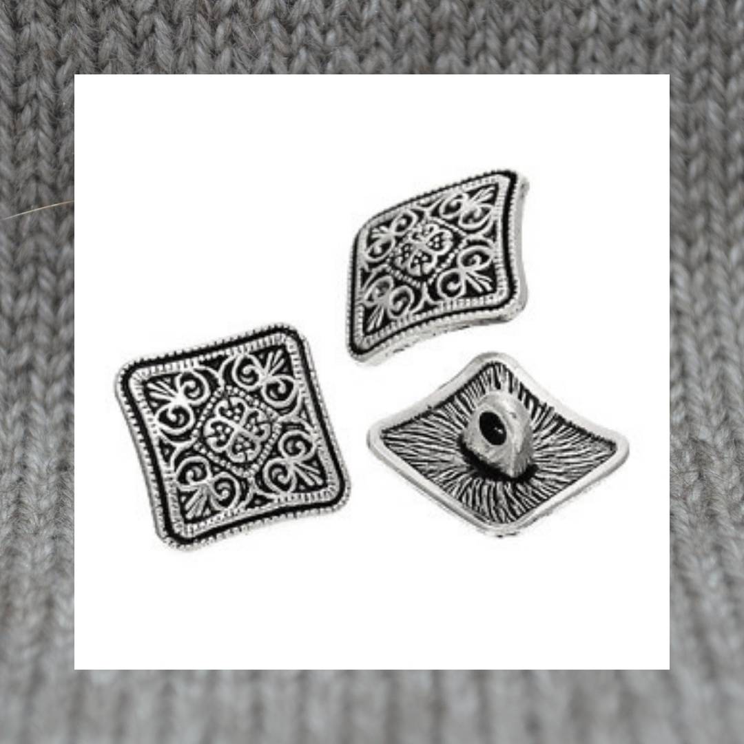 Square Flower pattern metal shank buttons in a zinc based alloy, antique silver, 13mm 4/8"