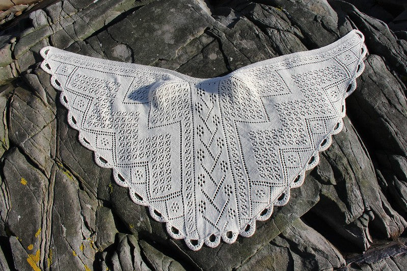 Faroese Flower Shawl by Lucy Neatby - Digital Pattern