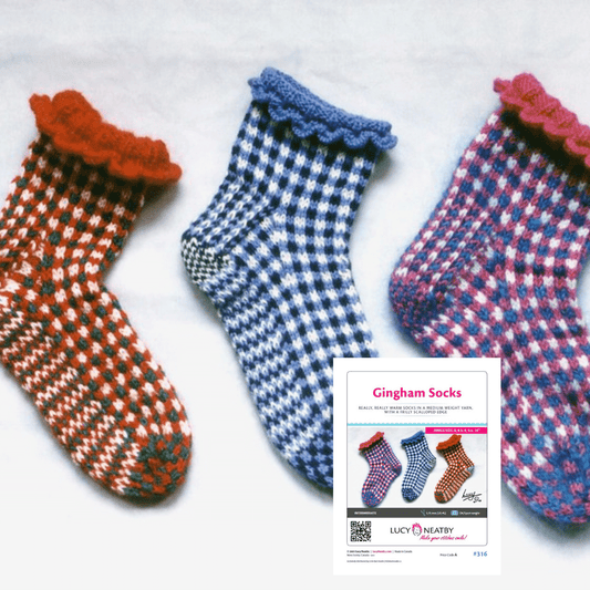 Chaussettes à carreaux vichy par Lucy Neatby | Patron numérique