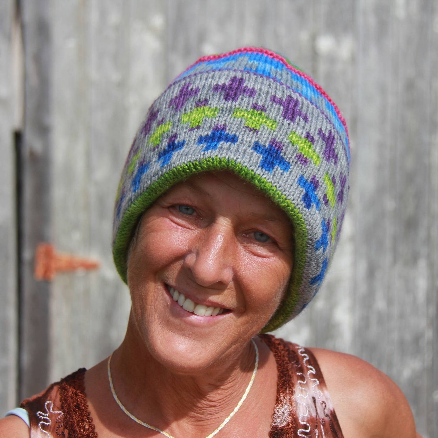 Hot Head DK Hat by Lucy Neatby - Digital Pattern