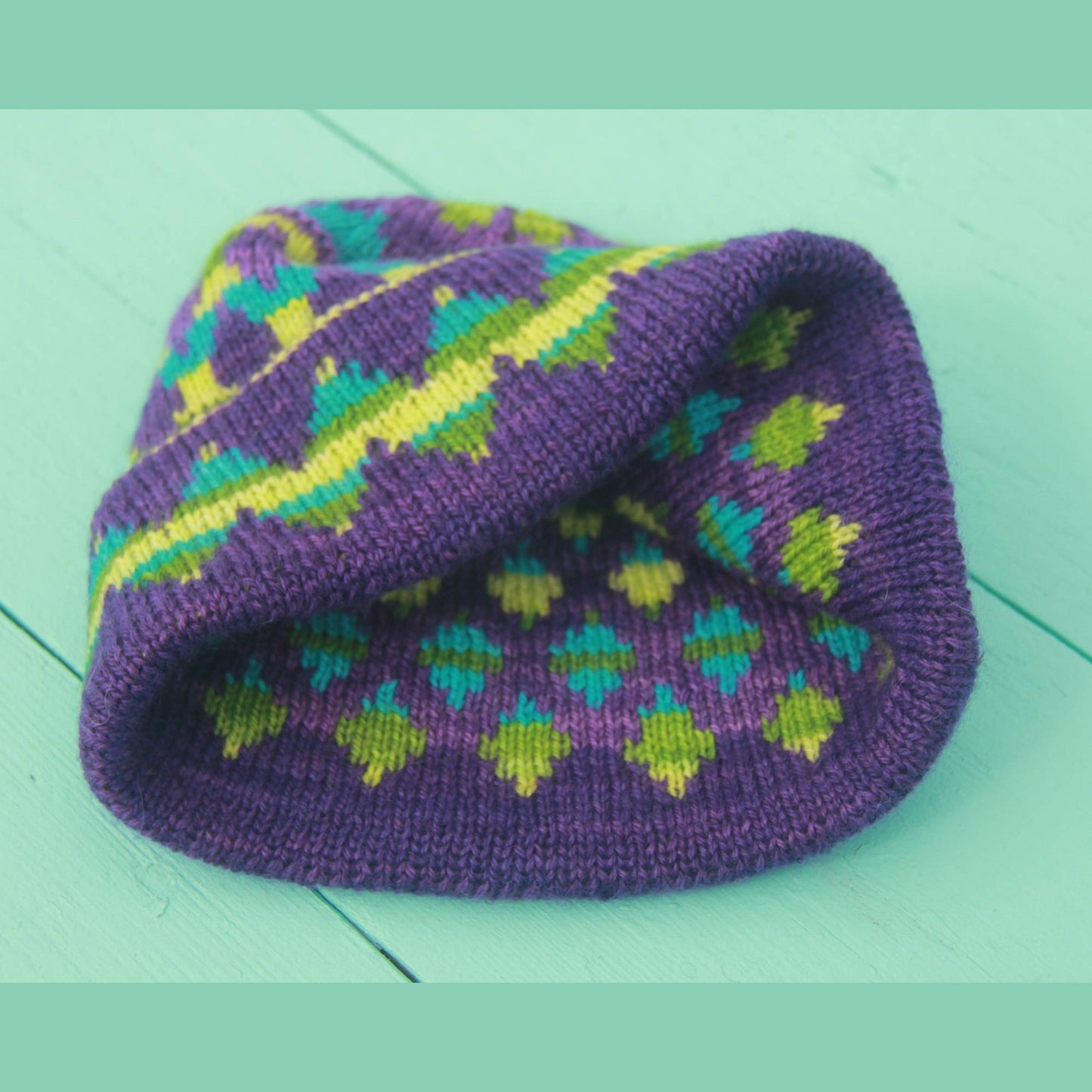 Hot Head DK Hat by Lucy Neatby - Digital Pattern