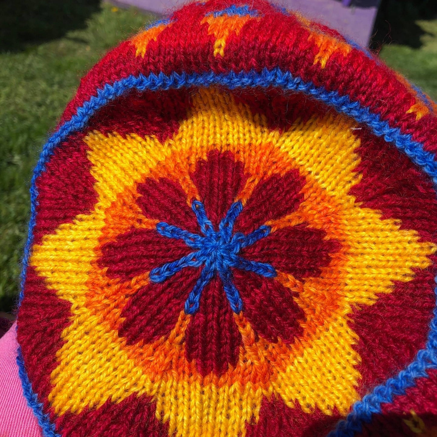 Hot Head DK Hat by Lucy Neatby - Digital Pattern