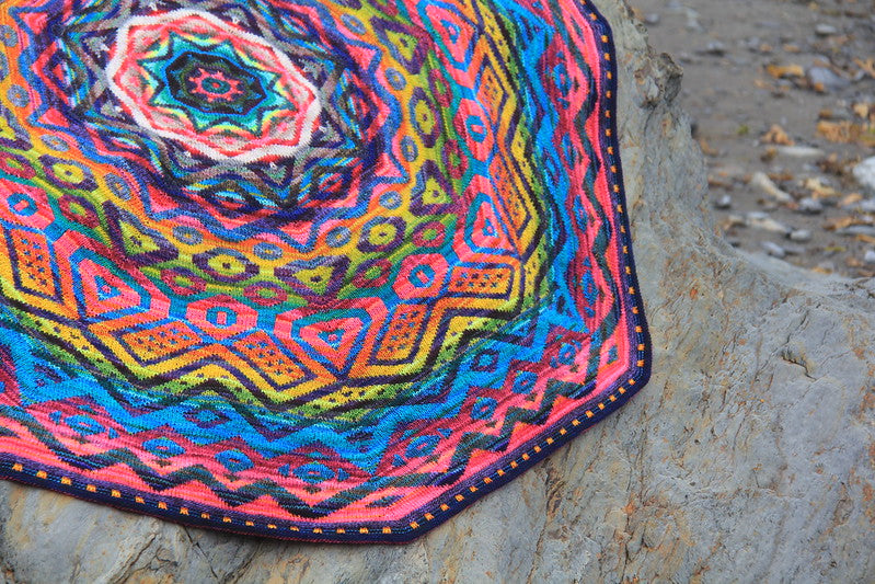 Couverture Mardi Gras DK par Lucy Neatby - Modèle numérique
