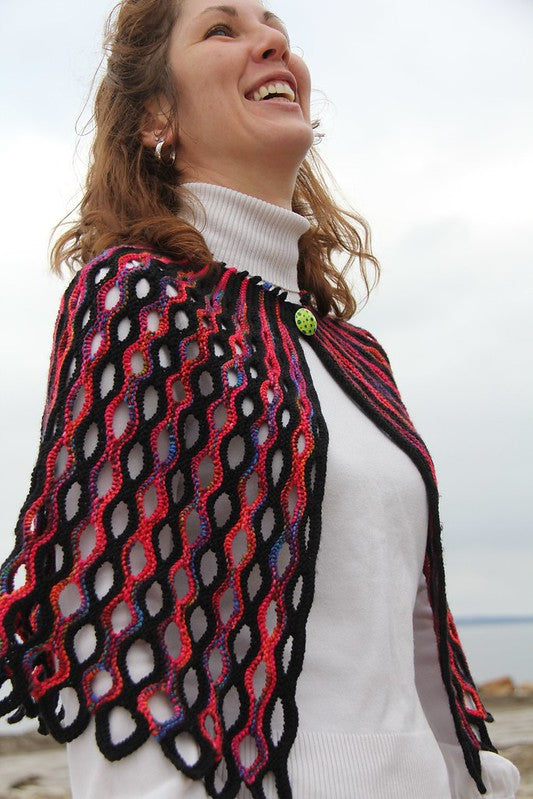 Spindrift Capelet by Lucy Neatby - Digital Pattern