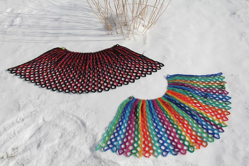 Spindrift Capelet by Lucy Neatby - Digital Pattern