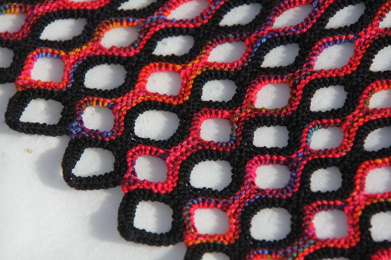 Spindrift Capelet by Lucy Neatby - Digital Pattern