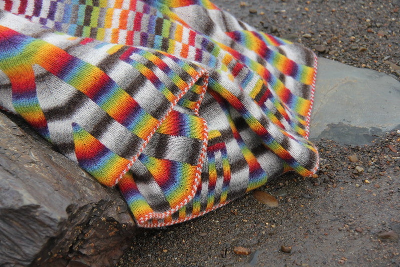 Sunburst DK Blanket by Lucy Neatby - Digital Pattern