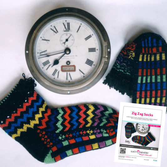 Chaussettes en zigzag par Lucy Neatby | Patron numérique