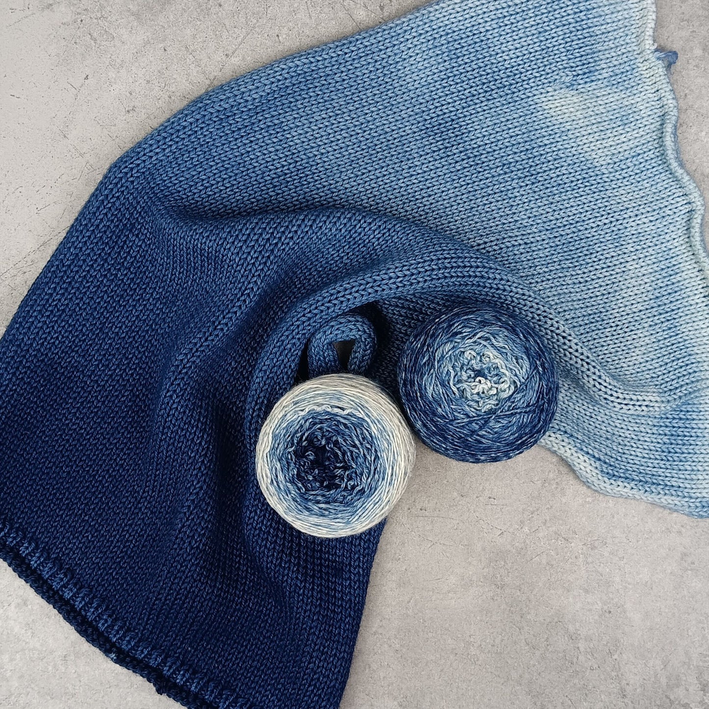 Medium Washed Denim - Gradient Sock Set - Black Tit Fingering/Sock - 80/20 Merino Nylon