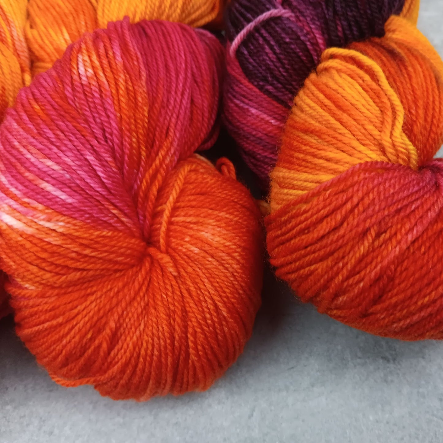 Flamme - Black Tit Fingering/Sock - 80/20 Merino Nylon