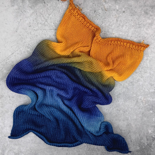 Pflaumenkuchen (Plum Cake) - Gradient Sock Set - Black Tit Fingering/Sock - 80/20 Merino Nylon