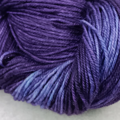 Black Light - Black Tit Fingering/Sock - 80/20 Merino Nylon