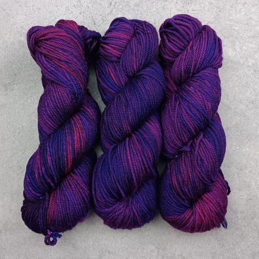 Lilla - Stellar's Jay MCN Worsted