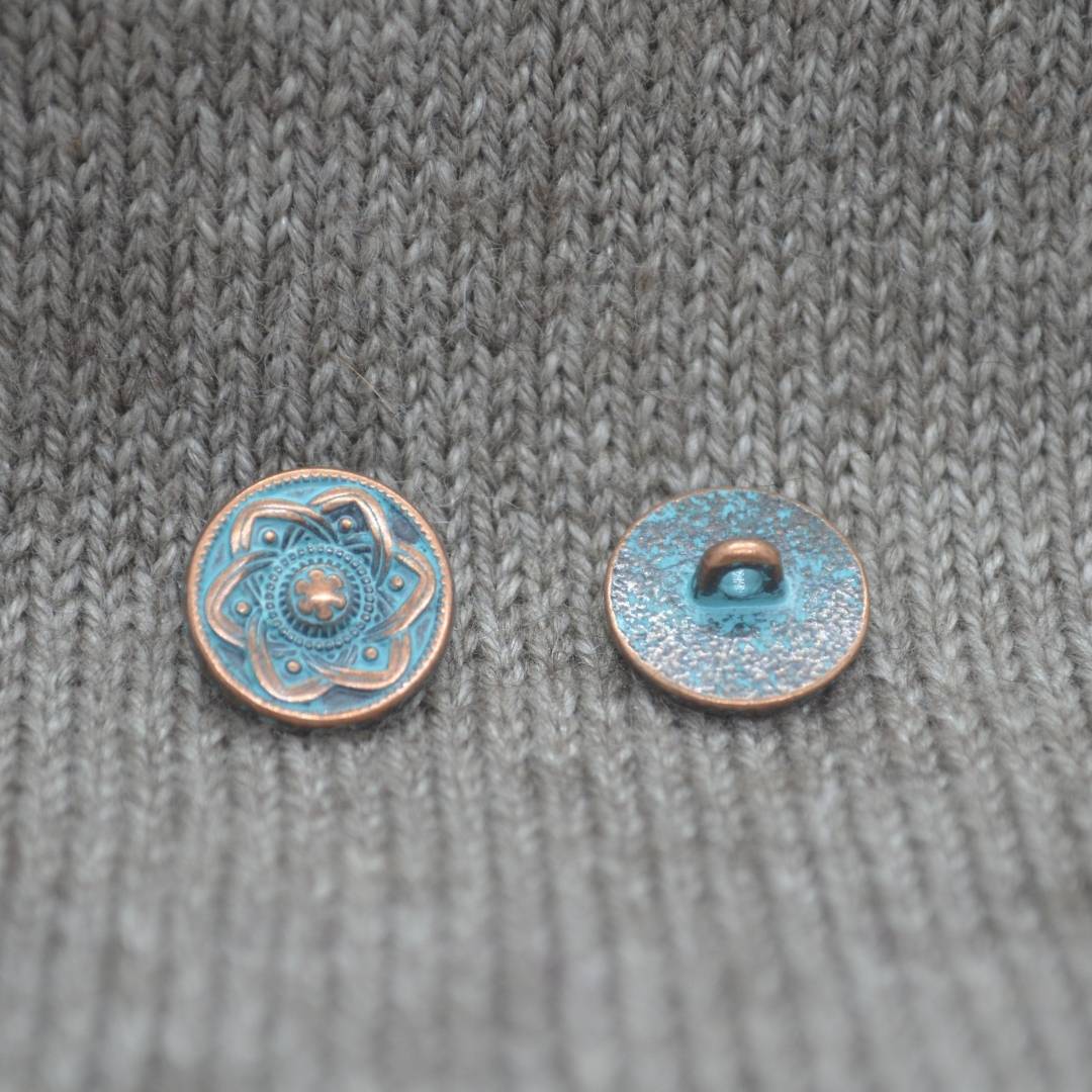 Flower metal shank buttons in a zinc based alloy, antique copper blue patina, 15mm 5/8"