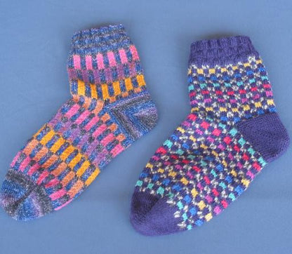 Chequerboard Socks by Lucy Neatby | Digital Pattern