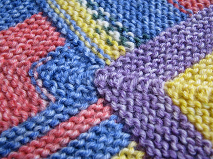 Domino Blanket by Lucy Neatby - Digital Pattern