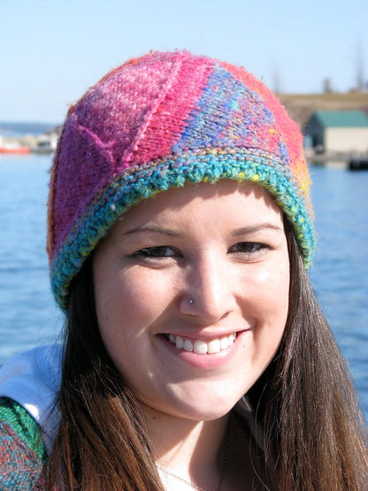 Equilateral Hat by Lucy Neatby | Digital Pattern