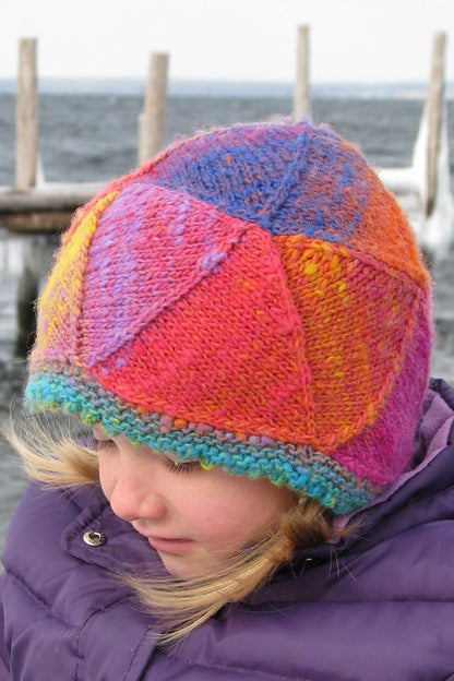 Equilateral Hat by Lucy Neatby | Digital Pattern