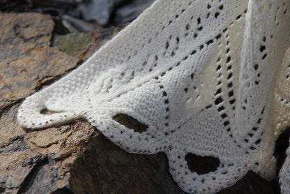 Châle à fleurs des îles Féroé par Lucy Neatby - Modèle numérique