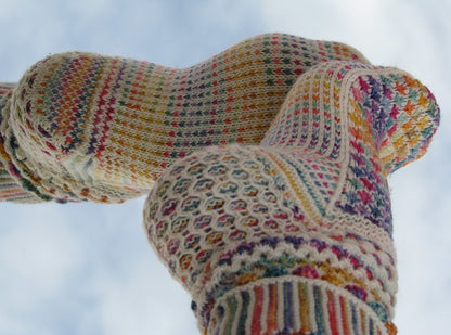 Fiesta Feet by Lucy Neatby | Digital Pattern