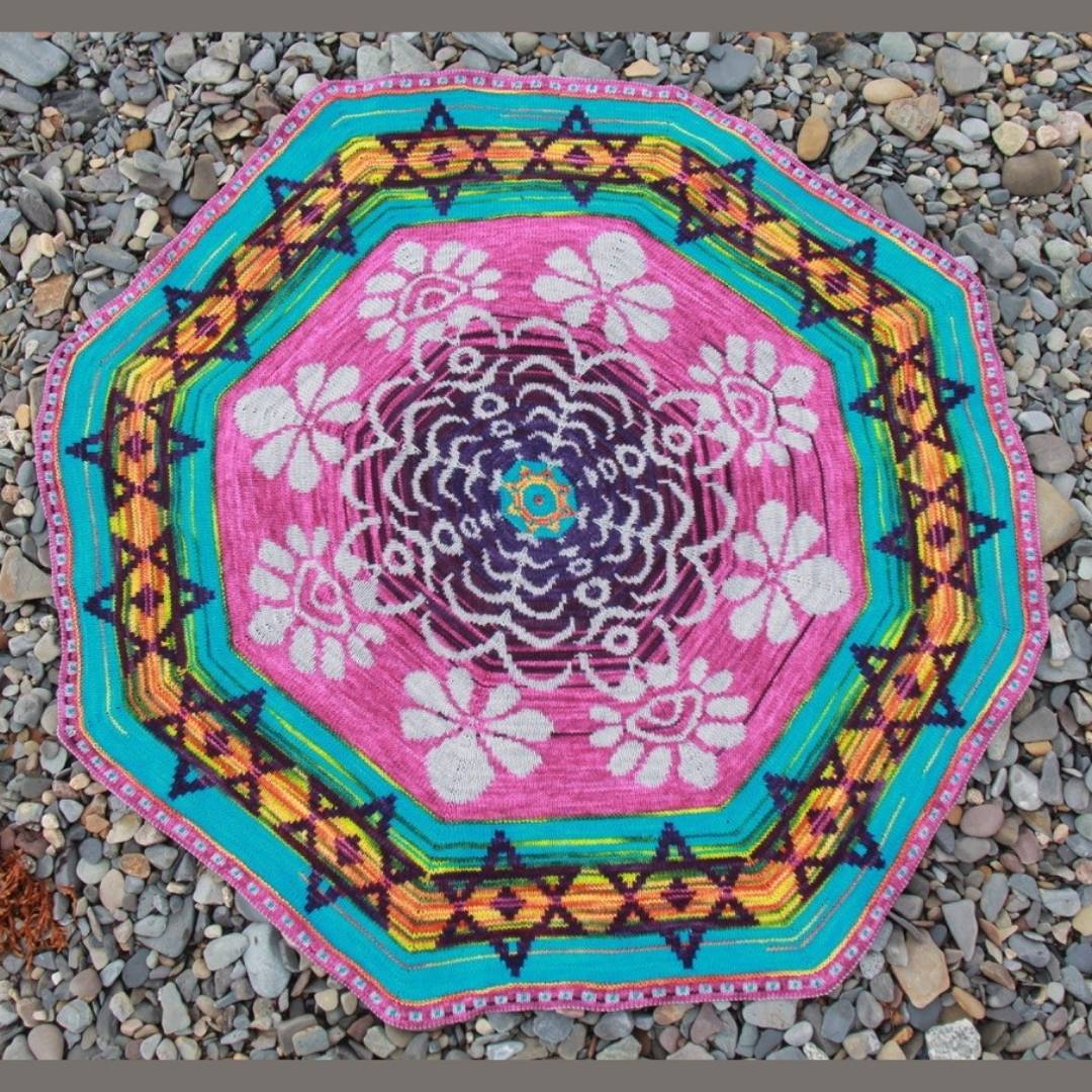 Floribunda DK Blanket by Lucy Neatby | Digital Knitting Pattern