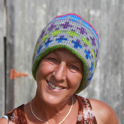 Hot Head DK Hat by Lucy Neatby - Digital Pattern