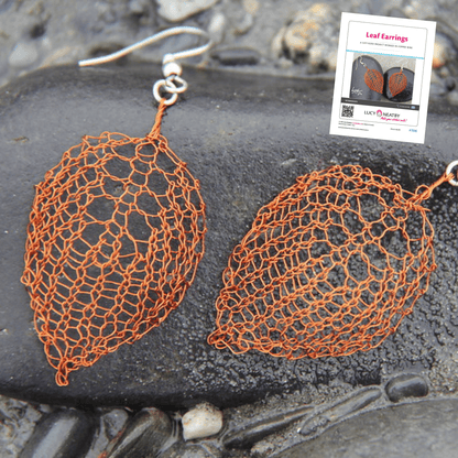 Boucles d'oreilles en fil de cuivre et feuilles par Lucy Neatby - Modèle numérique