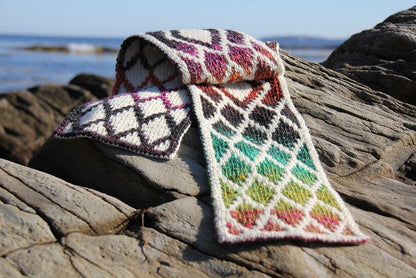 Écharpe Moonstone DK de Lucy Neatby - Modèle numérique