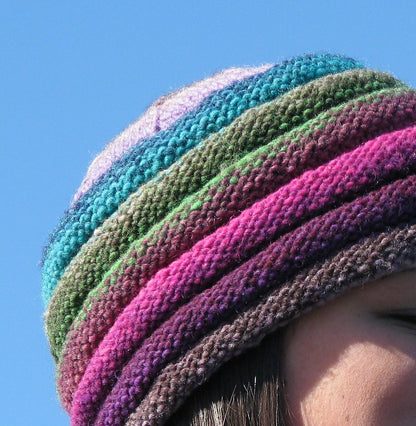 Scrunchie Hat by Lucy Neatby | Digital Pattern