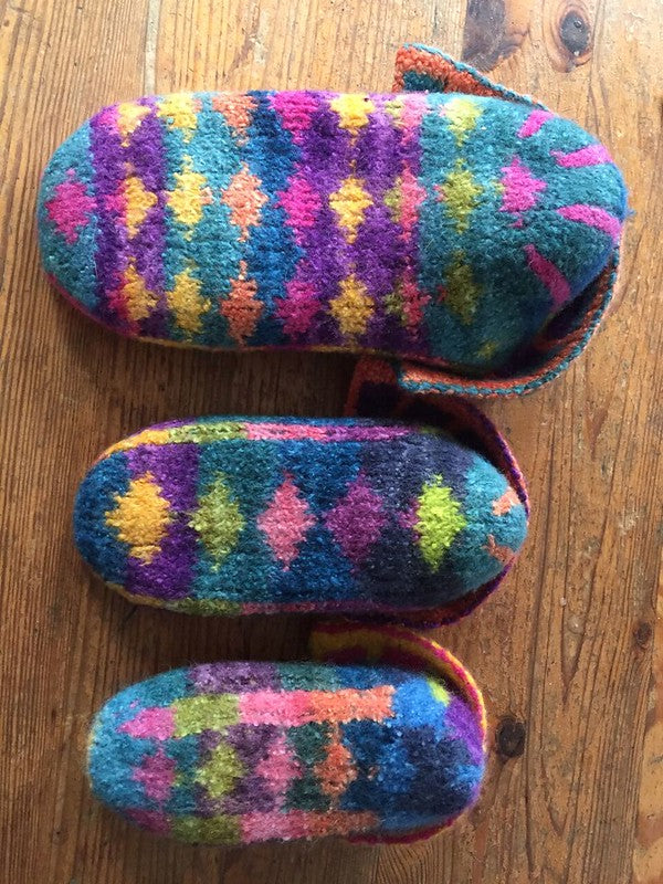 Serendipity DK Slippers by Lucy Neatby | Digital Pattern