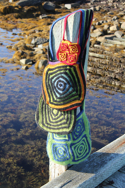 Whirlygig Bag by Lucy Neatby - Digital Pattern