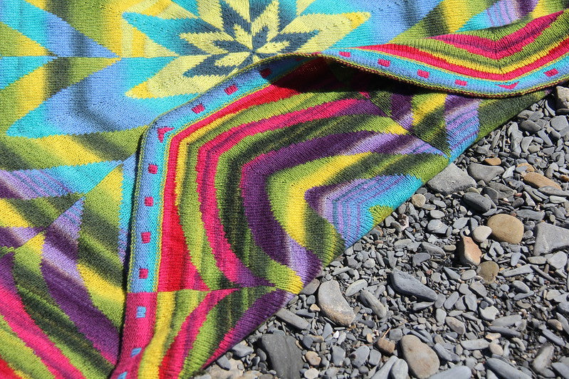 Zinnia Blanket by Lucy Neatby - Digital Pattern